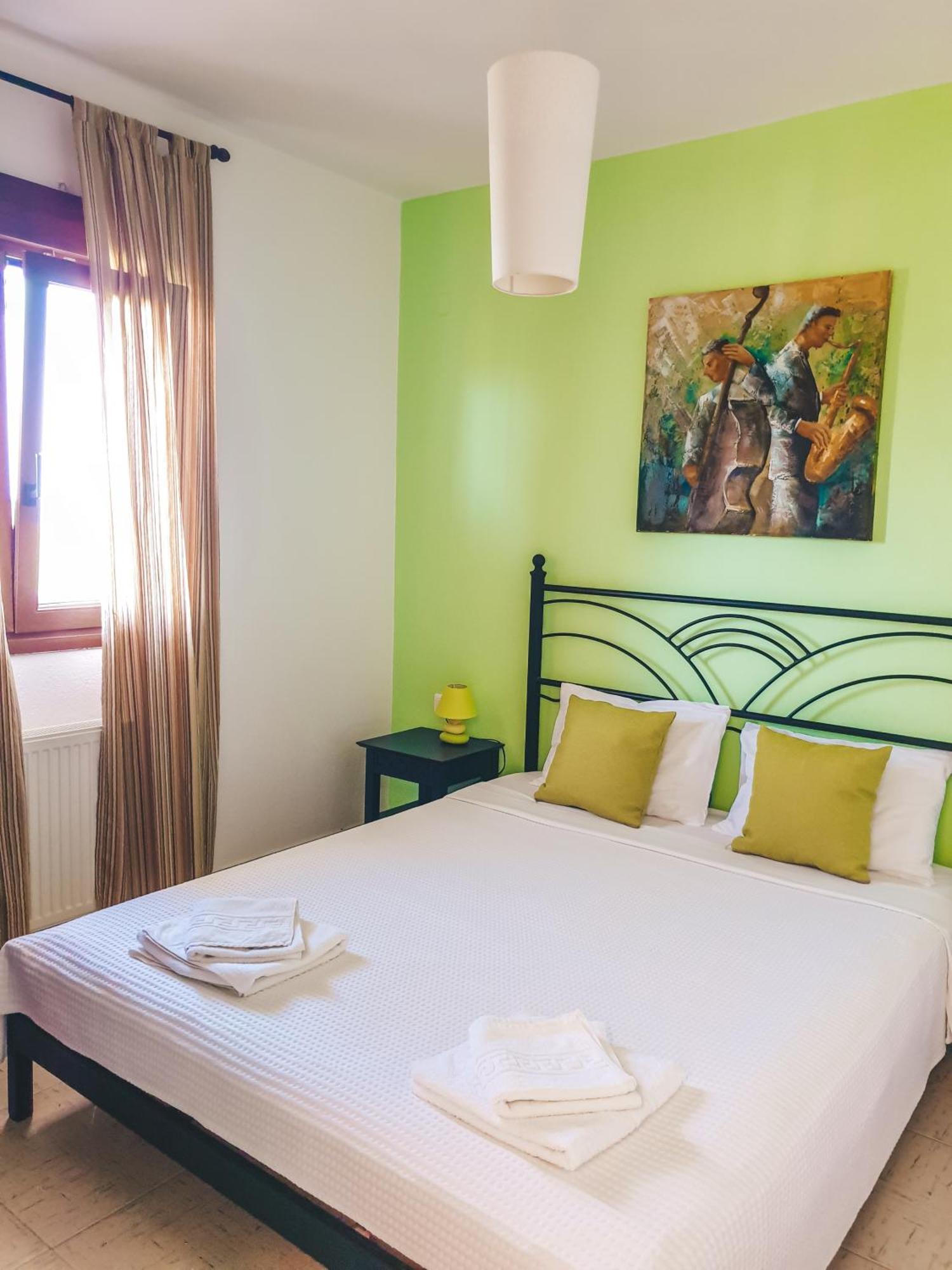Aroma Studios And Apartments Вурвуру Екстериор снимка