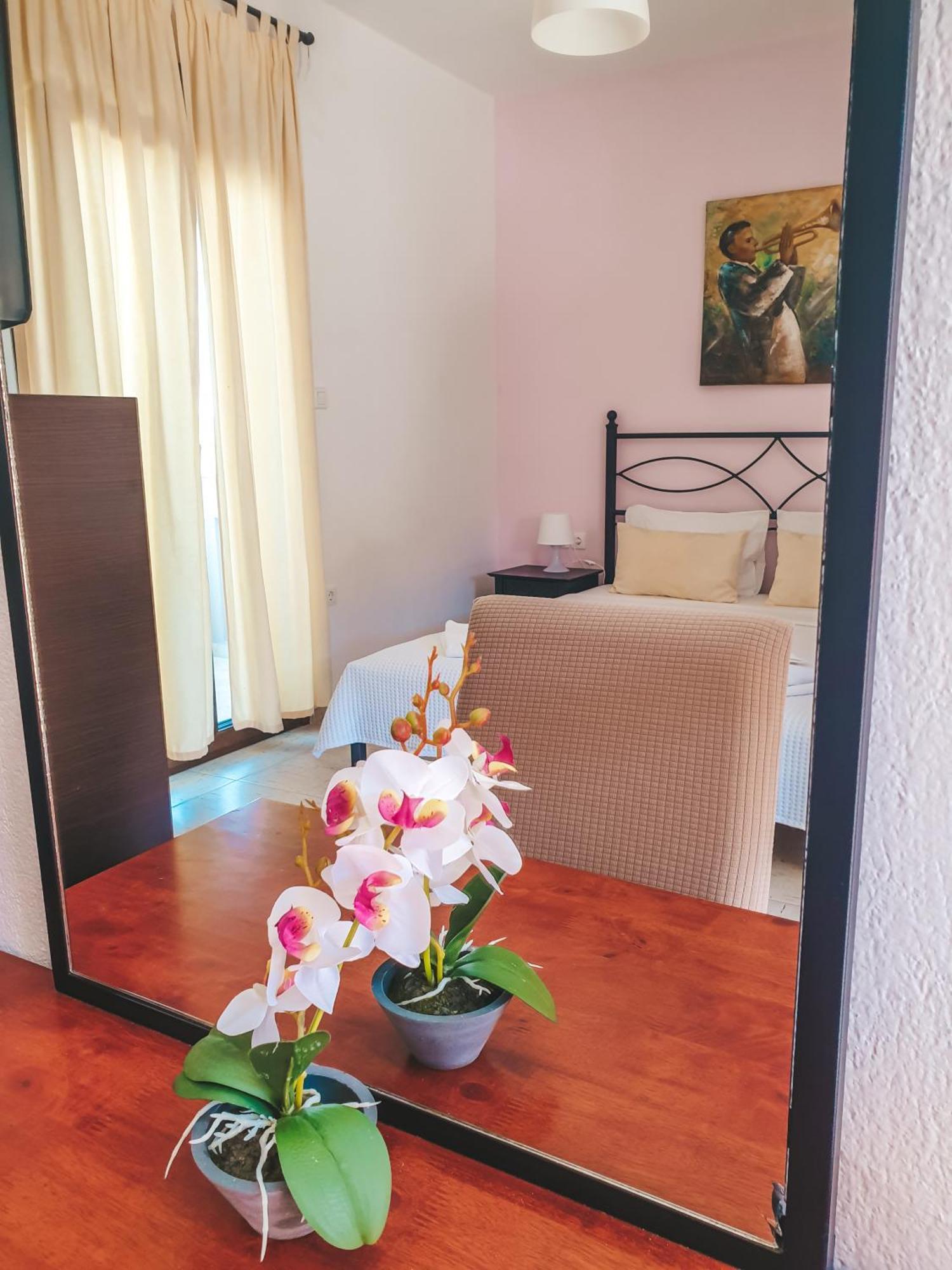 Aroma Studios And Apartments Вурвуру Екстериор снимка