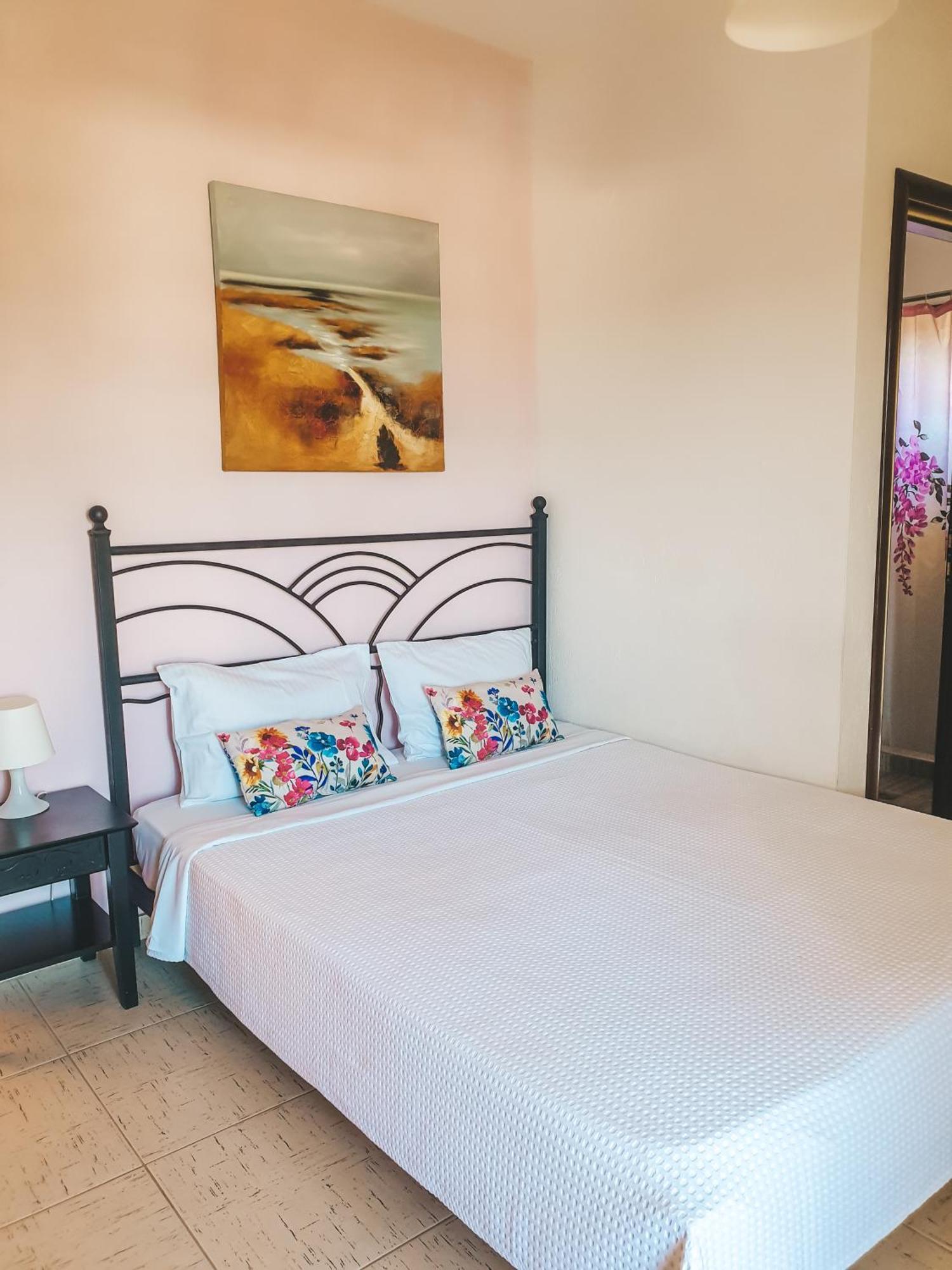 Aroma Studios And Apartments Вурвуру Екстериор снимка